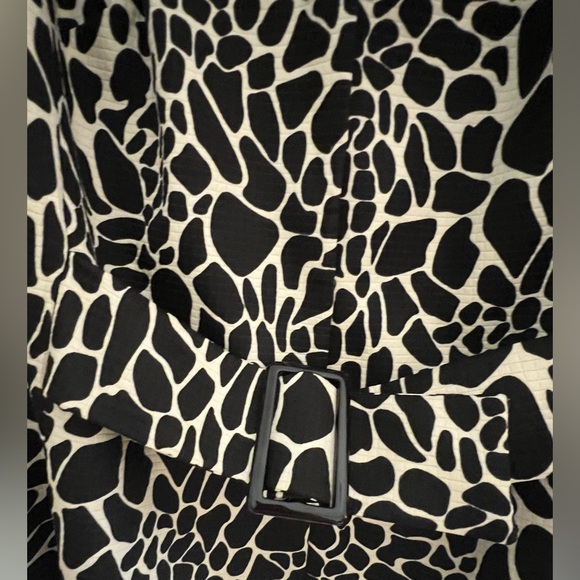 NWT, ISABELLA SUITS - Picture 3 of 5